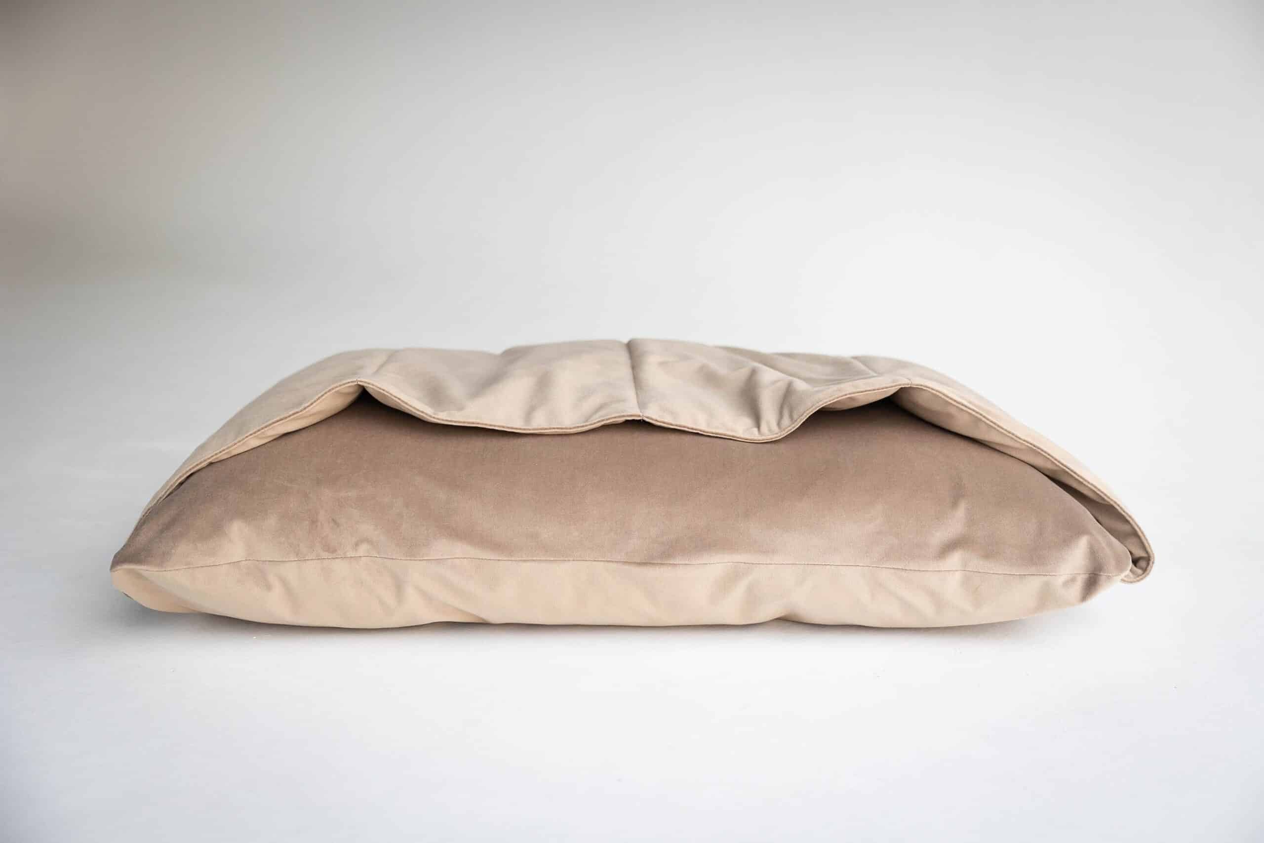 Náhradný obal: Jaskyňa